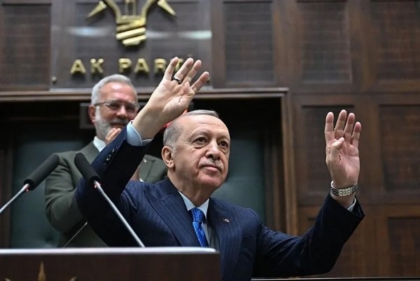 Cumhurbaşkanı Erdoğan'a sunuldu! Sosyal medya düzenlemesinde sona yaklaşıldı